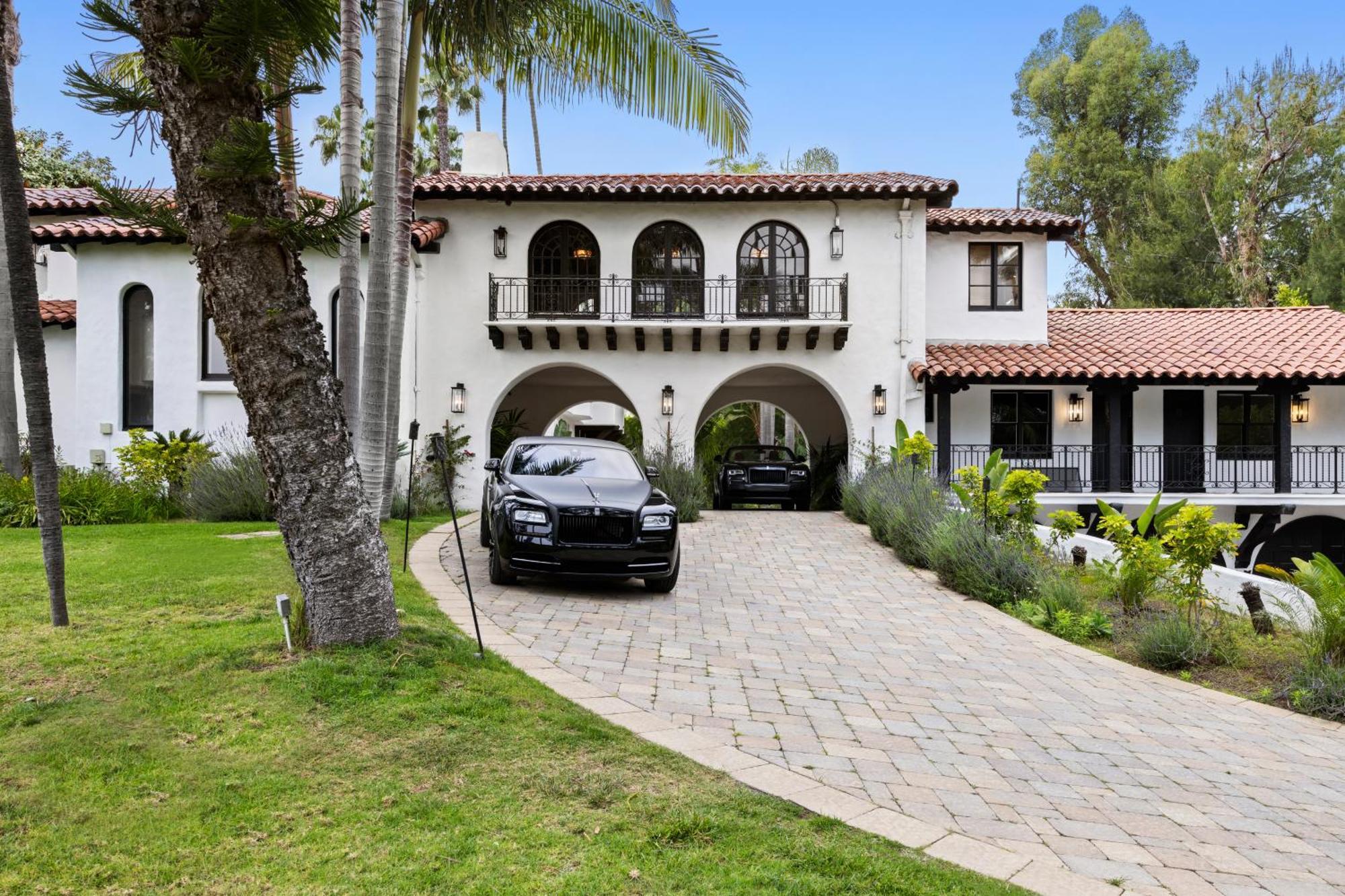 Mediterranean Dream Oasis *